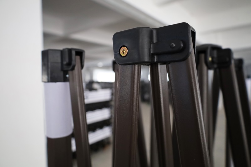 21.C级塑料件.JPG